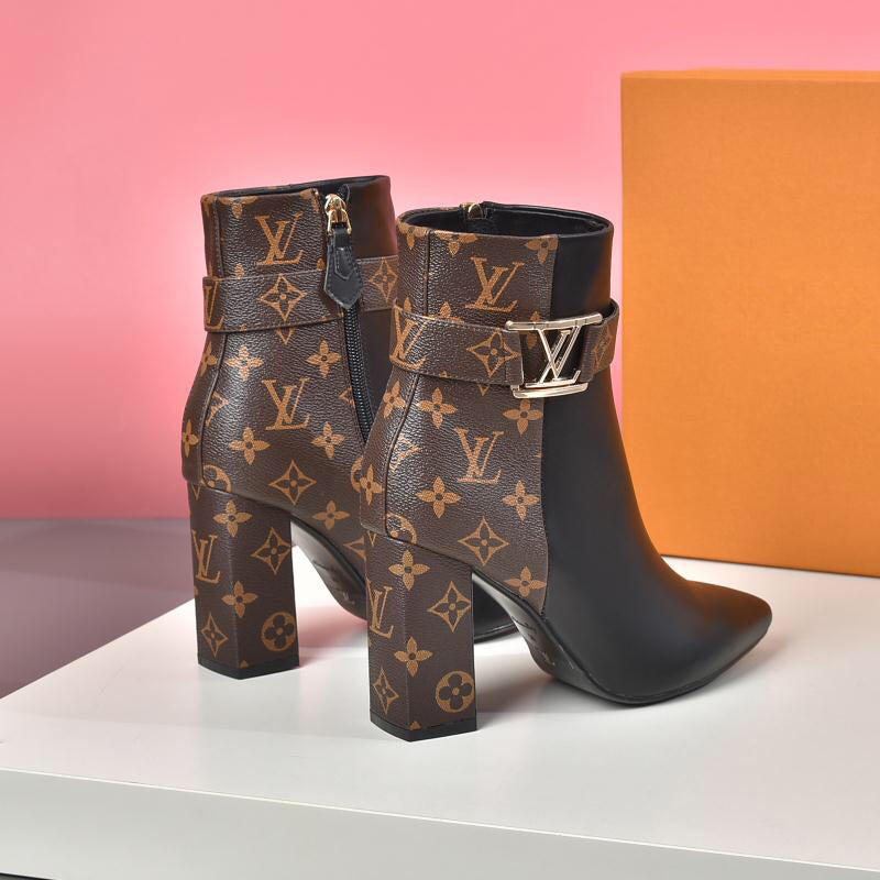 Fashion classic versatile boots XJ1023091911