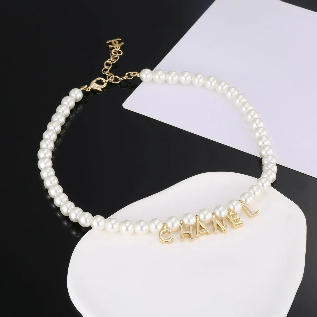 New Fashion Versatile Letter Pearl Necklace 1024032501