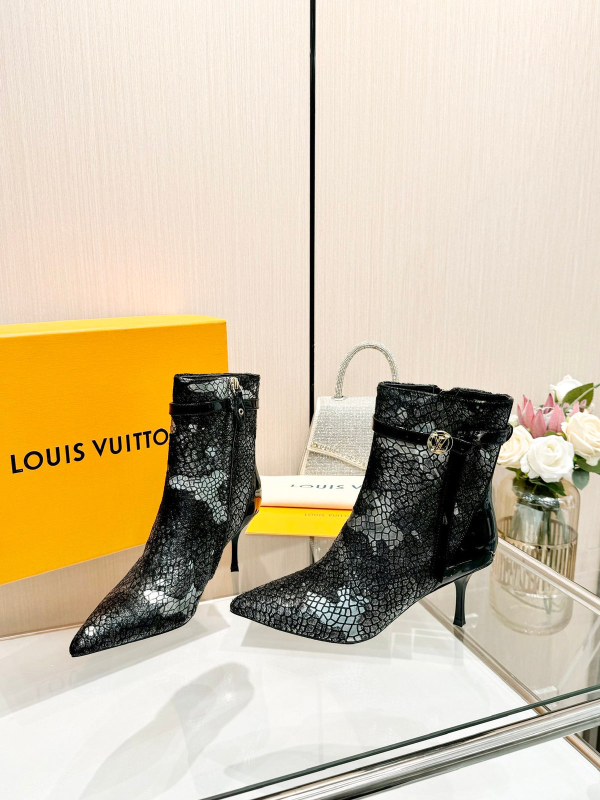 24 Latest High Heeled Ankle Boots for Ladies XC0424100801