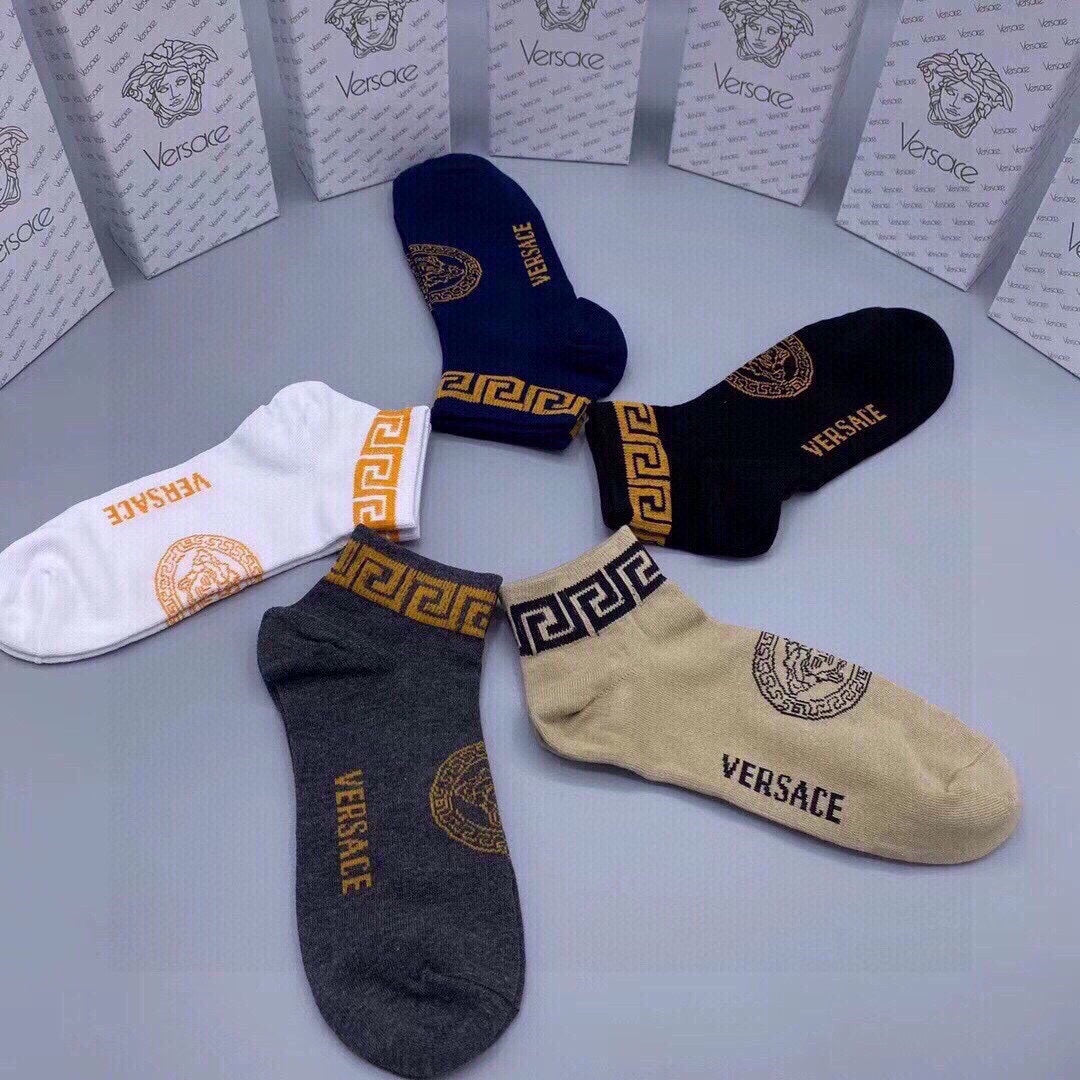 New Vs Fashionable socks  fb0424080119