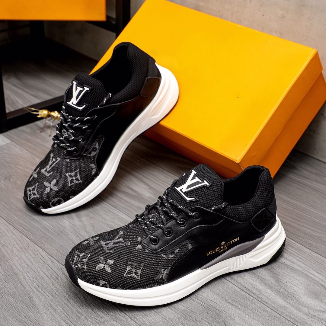 Stylish lace-up letter pattern sneakers casual shoes