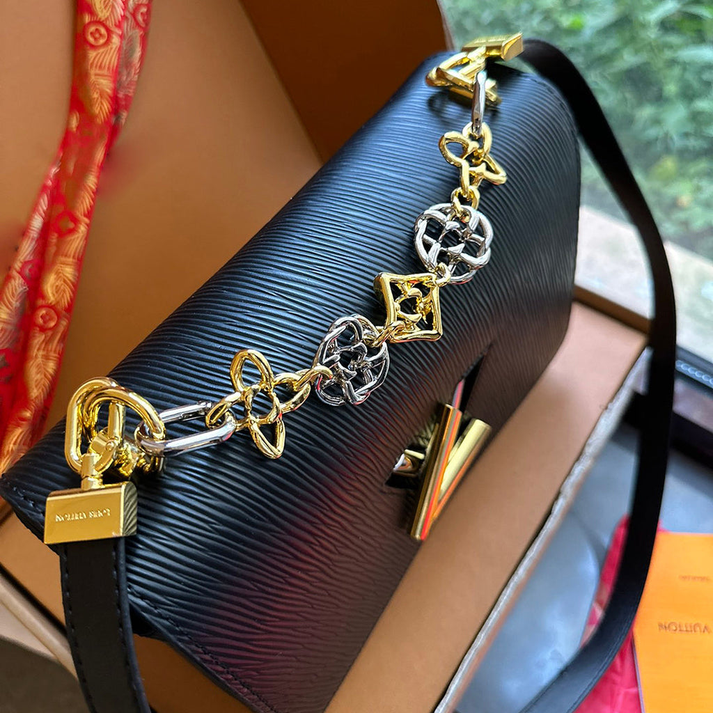 Classic water ripple chain bag CWT1023092218