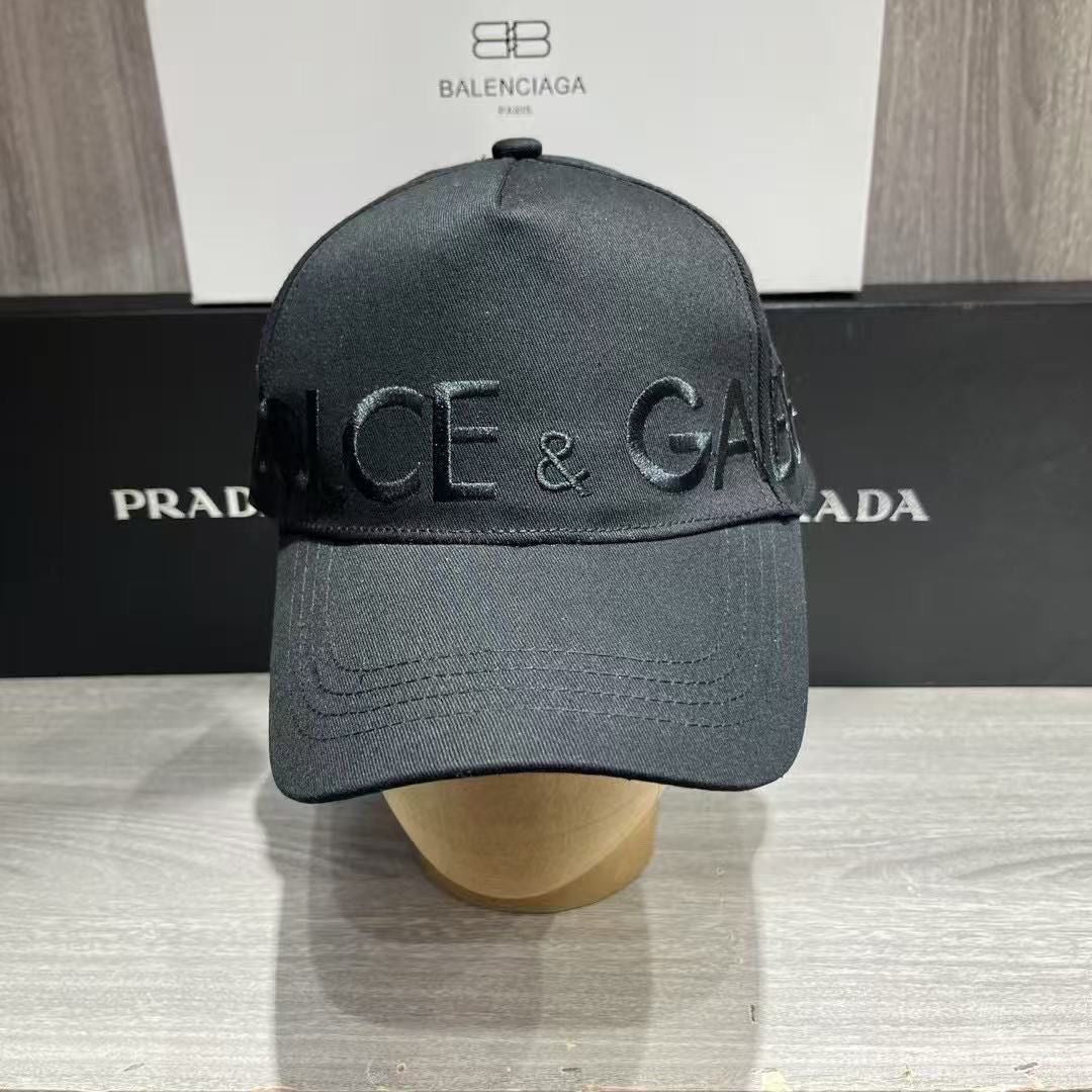 New fashionable and versatile couple baseball cap PD0426063005
