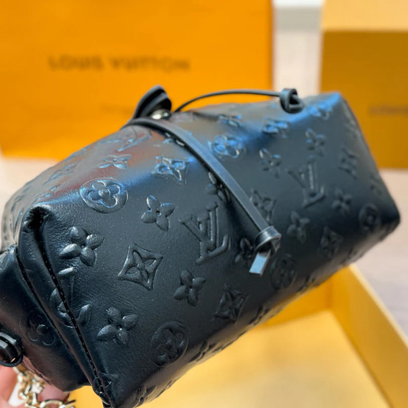 L Handbag Crossbody 1025060909