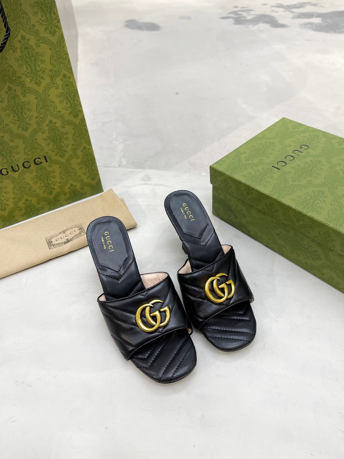 Double G Slide Sandal Chevron Matelasse 0425021702
