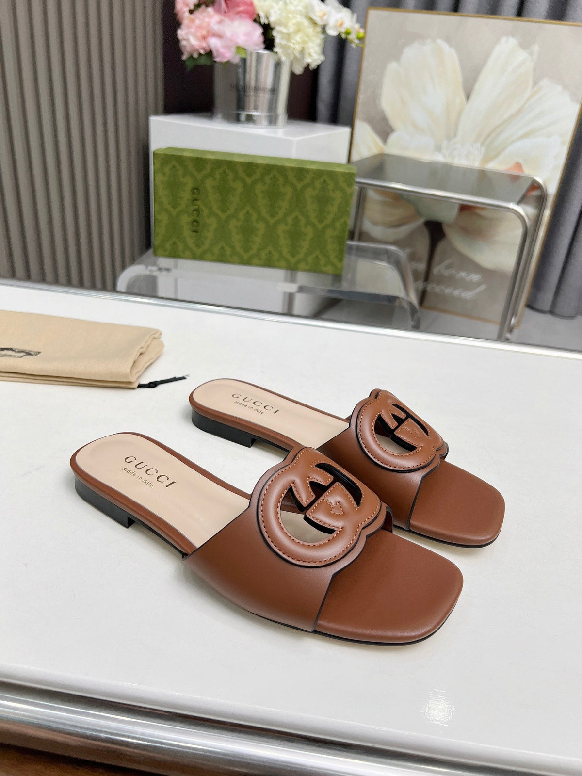 25 Ladies New Fashion Slippers PD0425031409