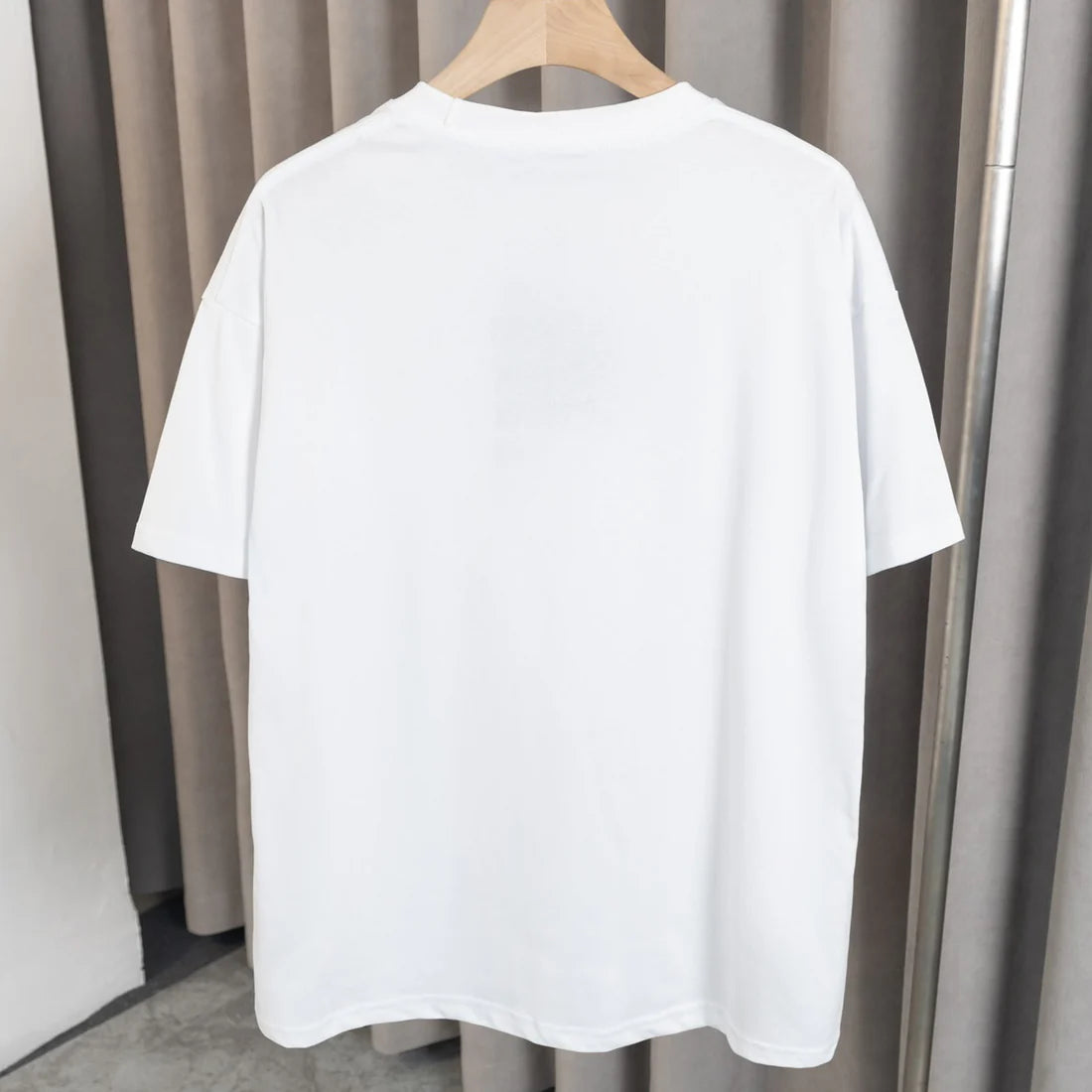 Fashionable and unisex short sleeve 1025022407