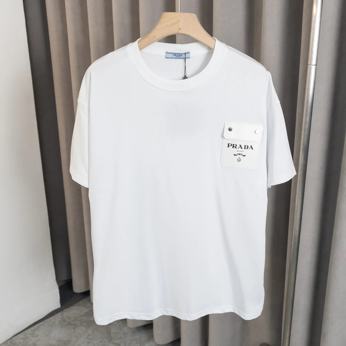 Fashionable and unisex short sleeve 1025022407