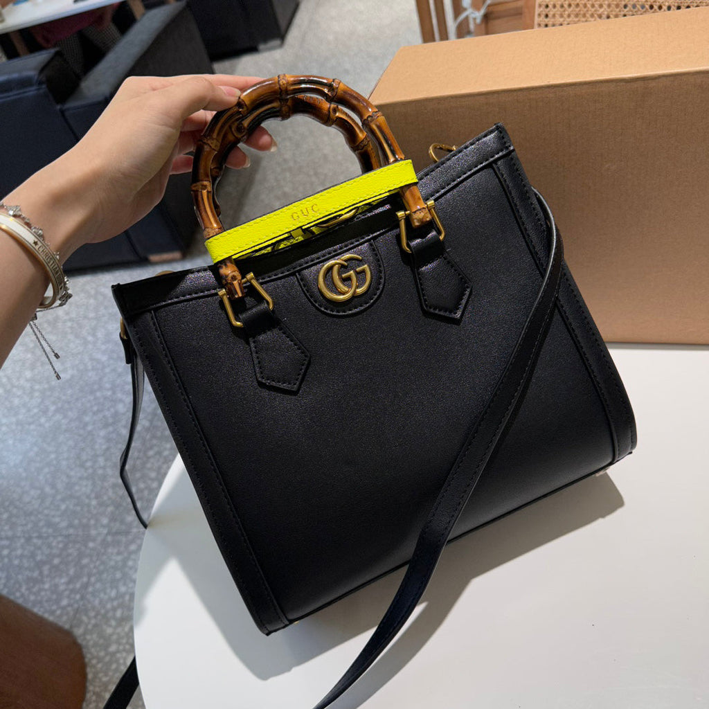 Fashion versatile handbag CWT10071335
