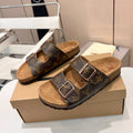 BK & VL collaboration retro slippers in macaron colors for couples XC0426051903