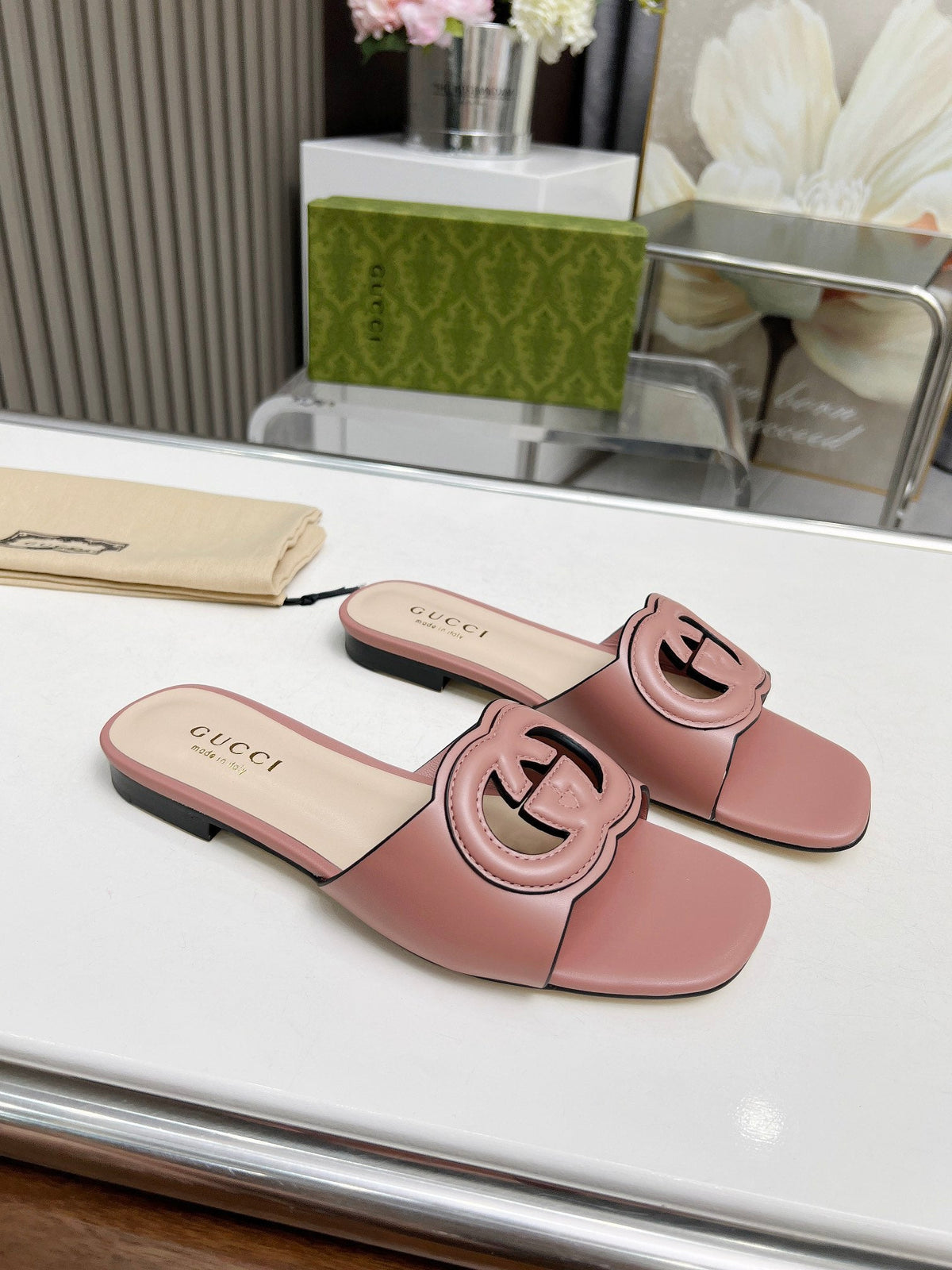 25 Ladies New Fashion Slippers PD0425031409