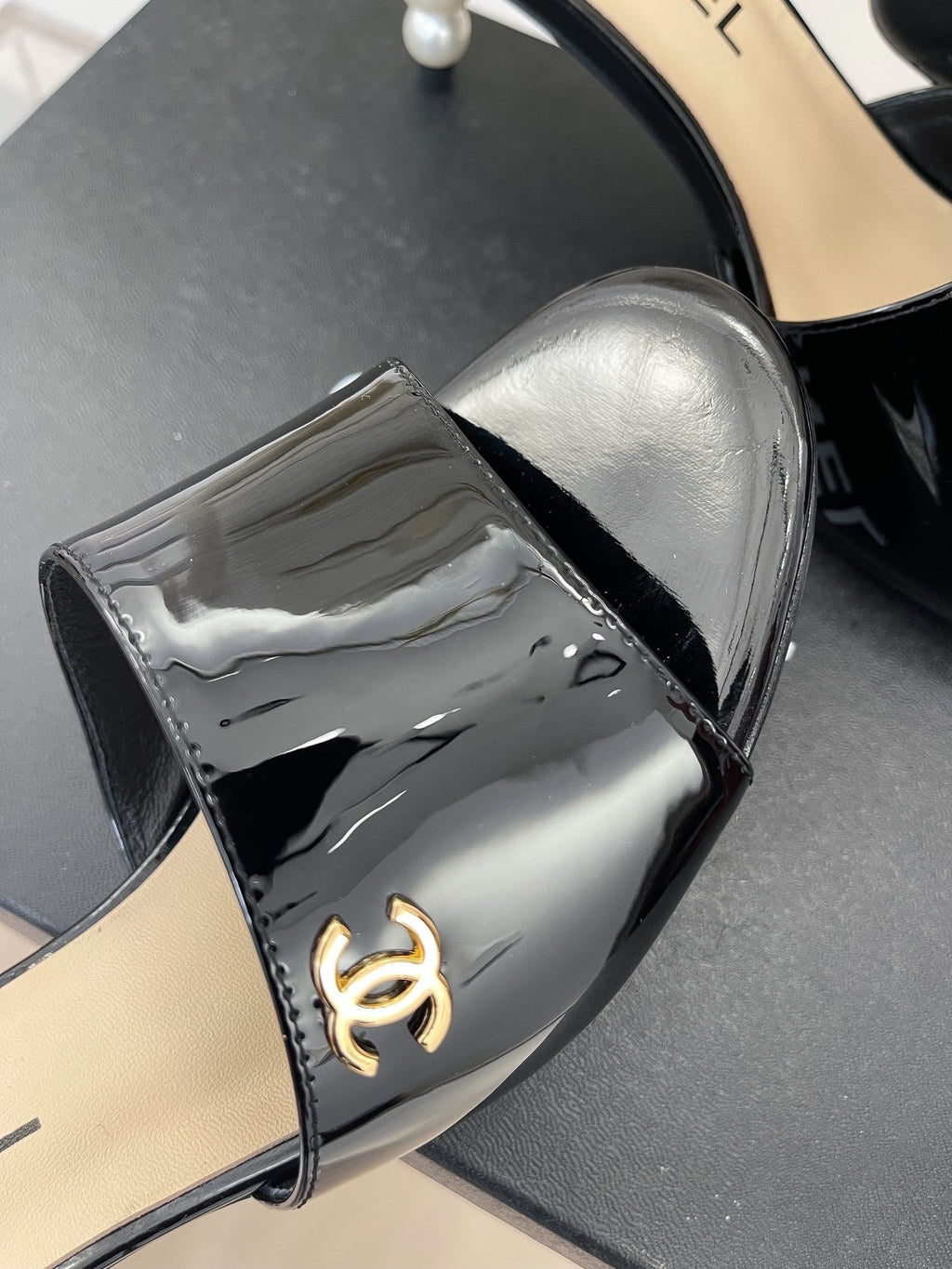[C] 2023 C+ 2023 new pearl slippers  XC XWM10