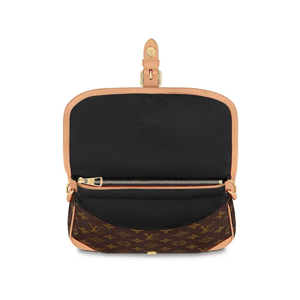 Handmade Leather Crossbody Diane Satchel CWT01041202