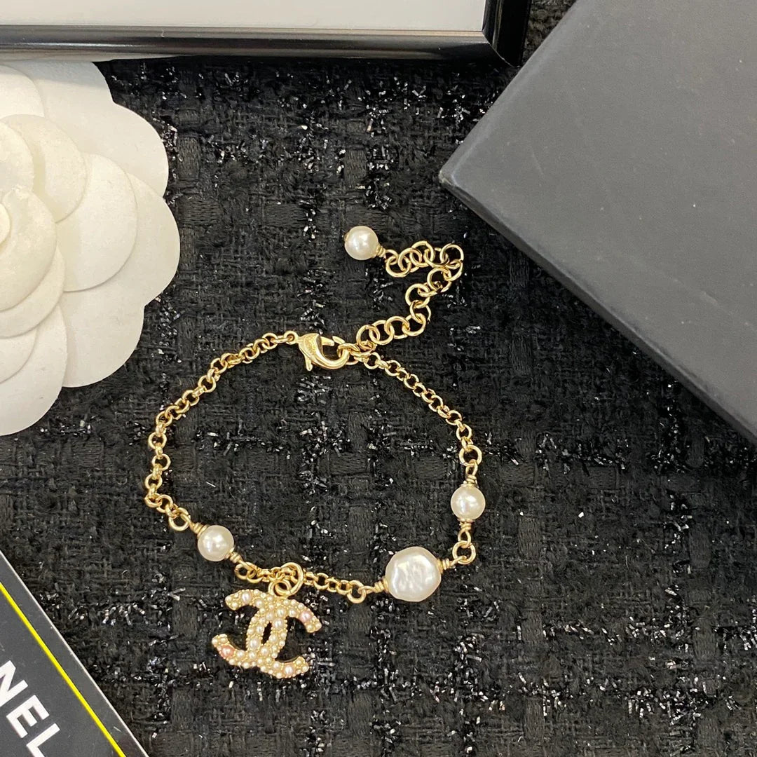 New fashion versatile bracelet 1024040901