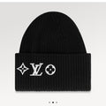 Autumn and winter hat high-end value high-end letter embroidery woolen hat
