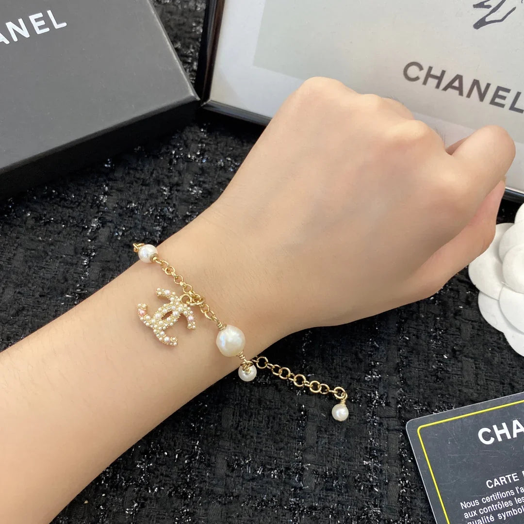 New fashion versatile bracelet 1024040901
