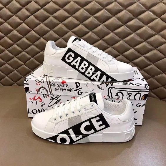 New Casual Sports Shoes