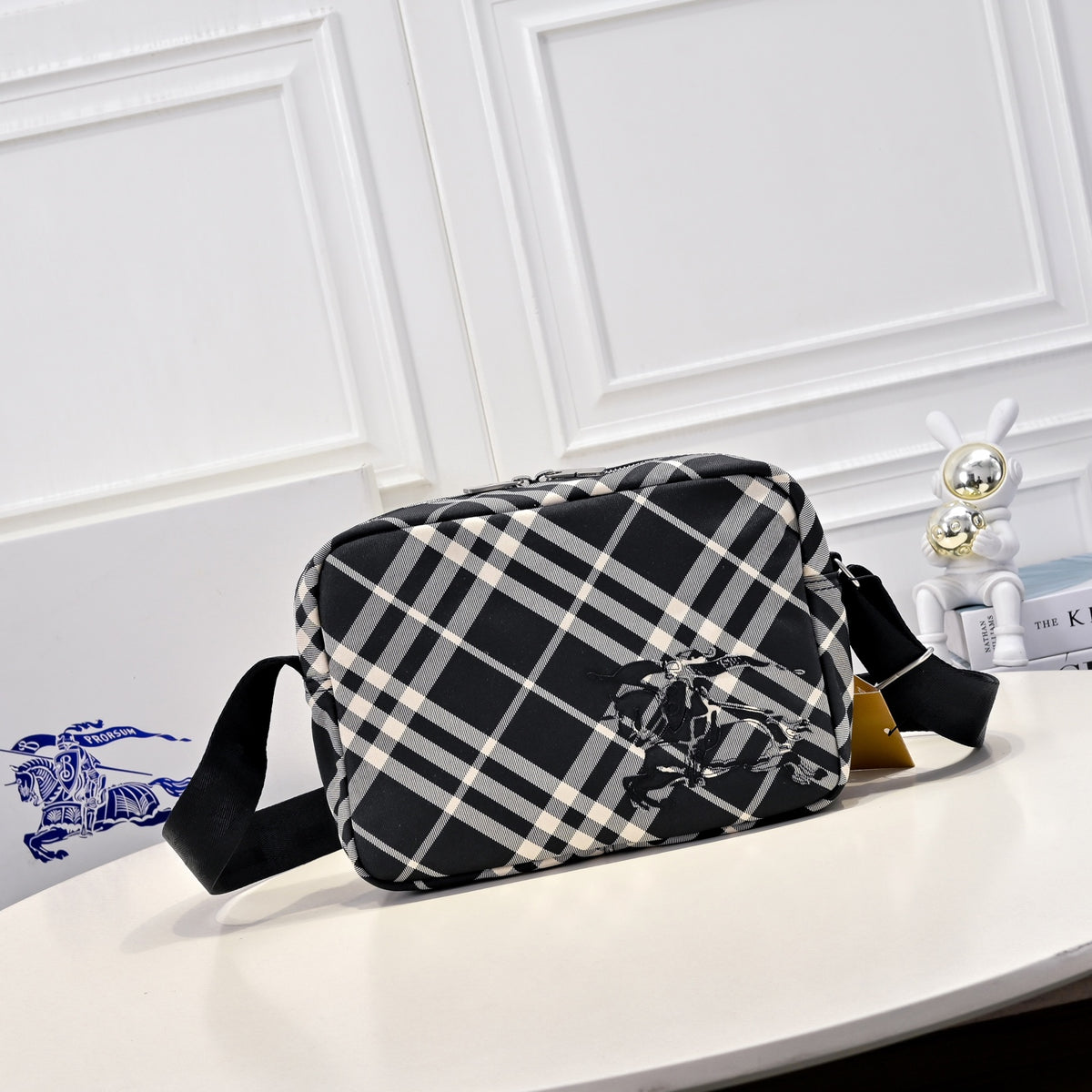 B Brand New Fashion Bag XC0425063006