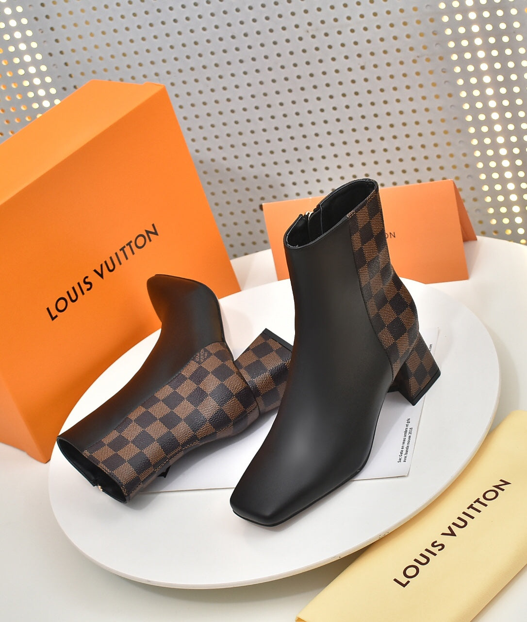 23 new autumn and winter all-match ankle boots XC0423072504
