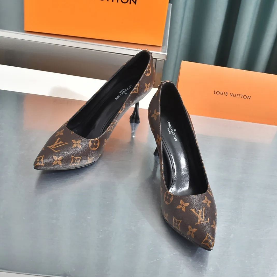 23 New classic women's high heels XC0423072502