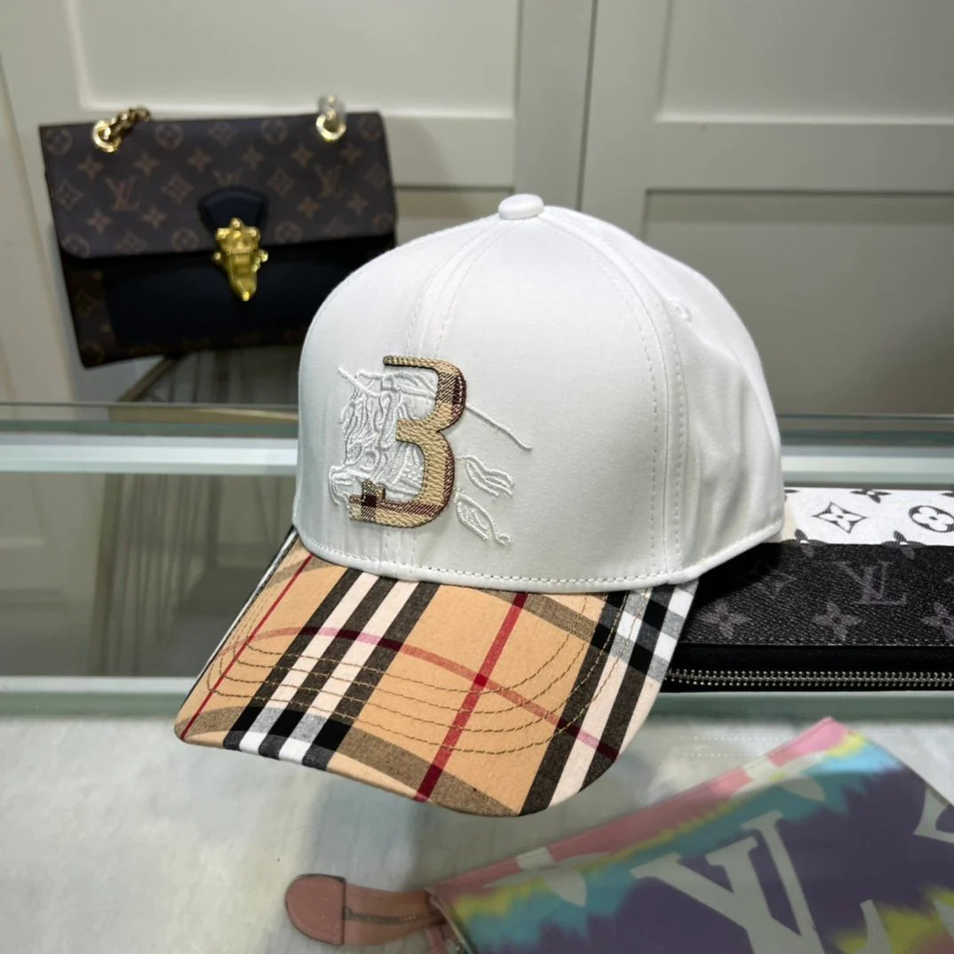 Fashionable and versatile baseball cap for men and women 1024011211
