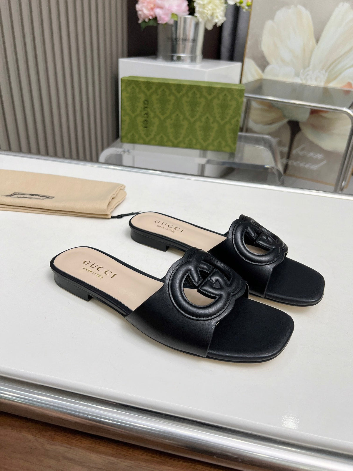 25 Ladies New Fashion Slippers PD0425031409