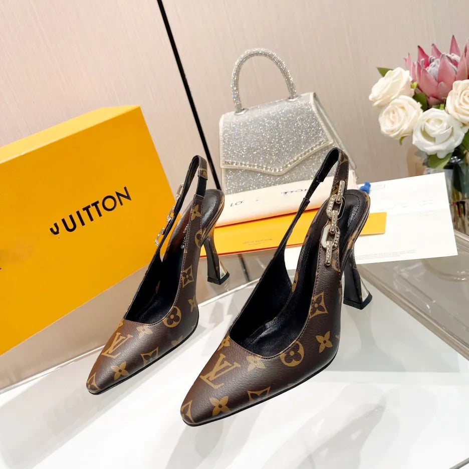 24 New Fashion Classic Floral V Logo Women's High Heel Sandals XC0424052601