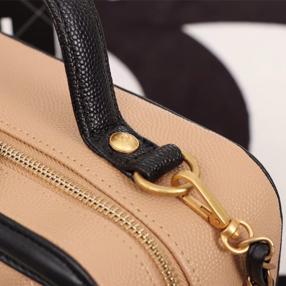 Vanity Case In Brown Leather