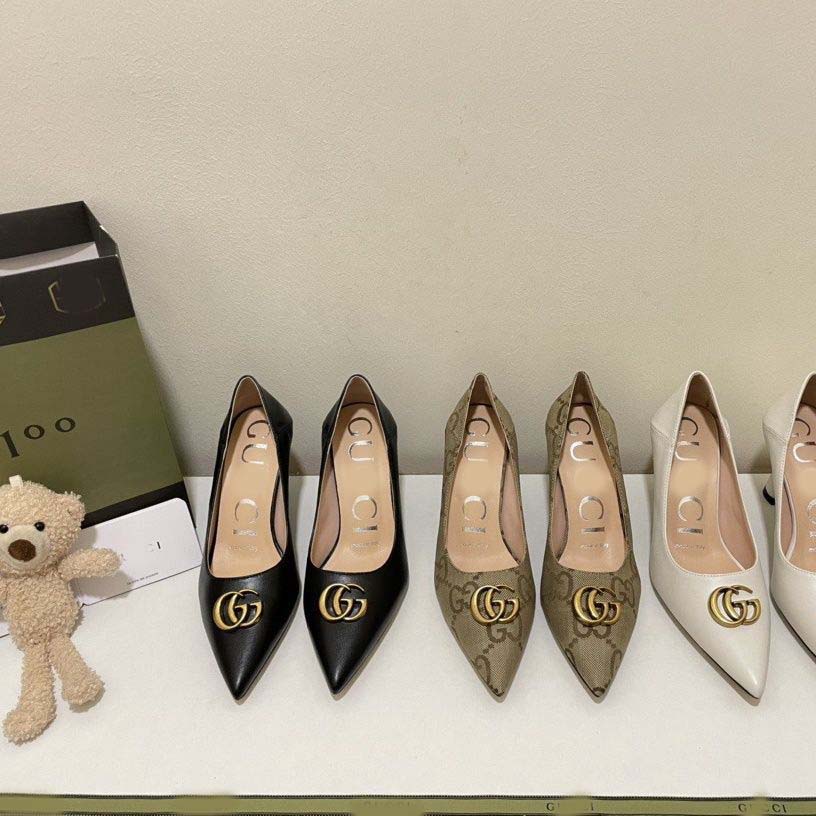 Double G Casual Pointed Toe High Heels
