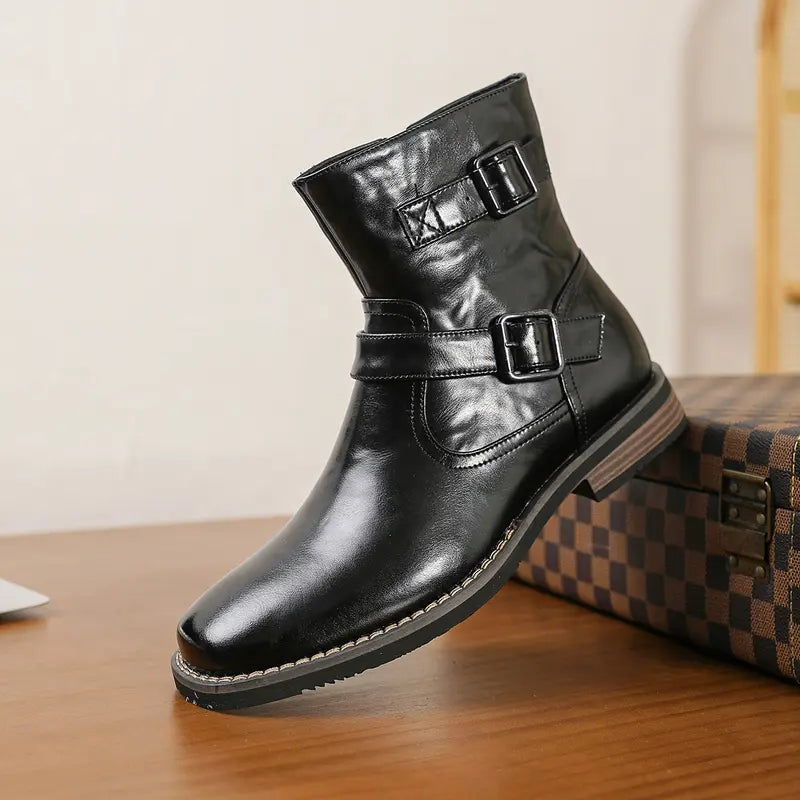 Men's Western Style Retro Ankle Boots – Buckle Detail & Embossed Leather Look