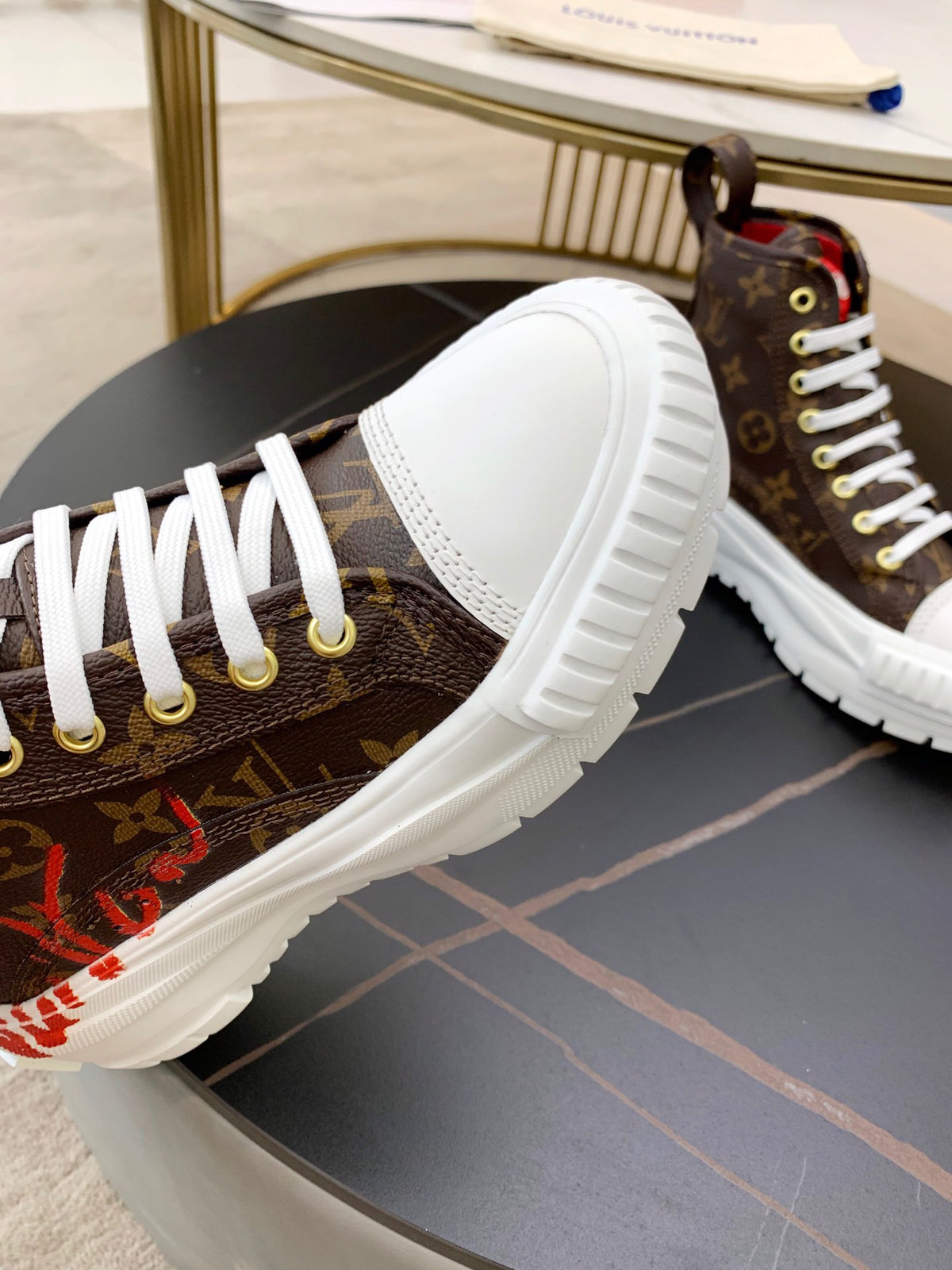 women's shoes / New Fashion Ladies Sneakers SXC070101