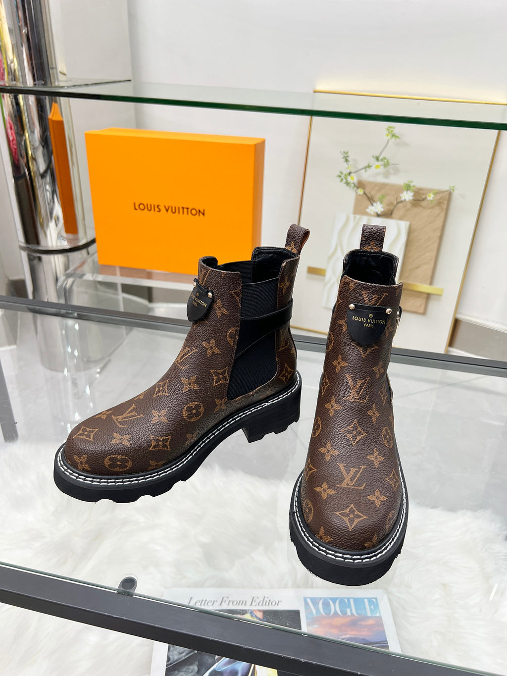 24 New Fall and Winter Fashion Women's Boots 0424090212