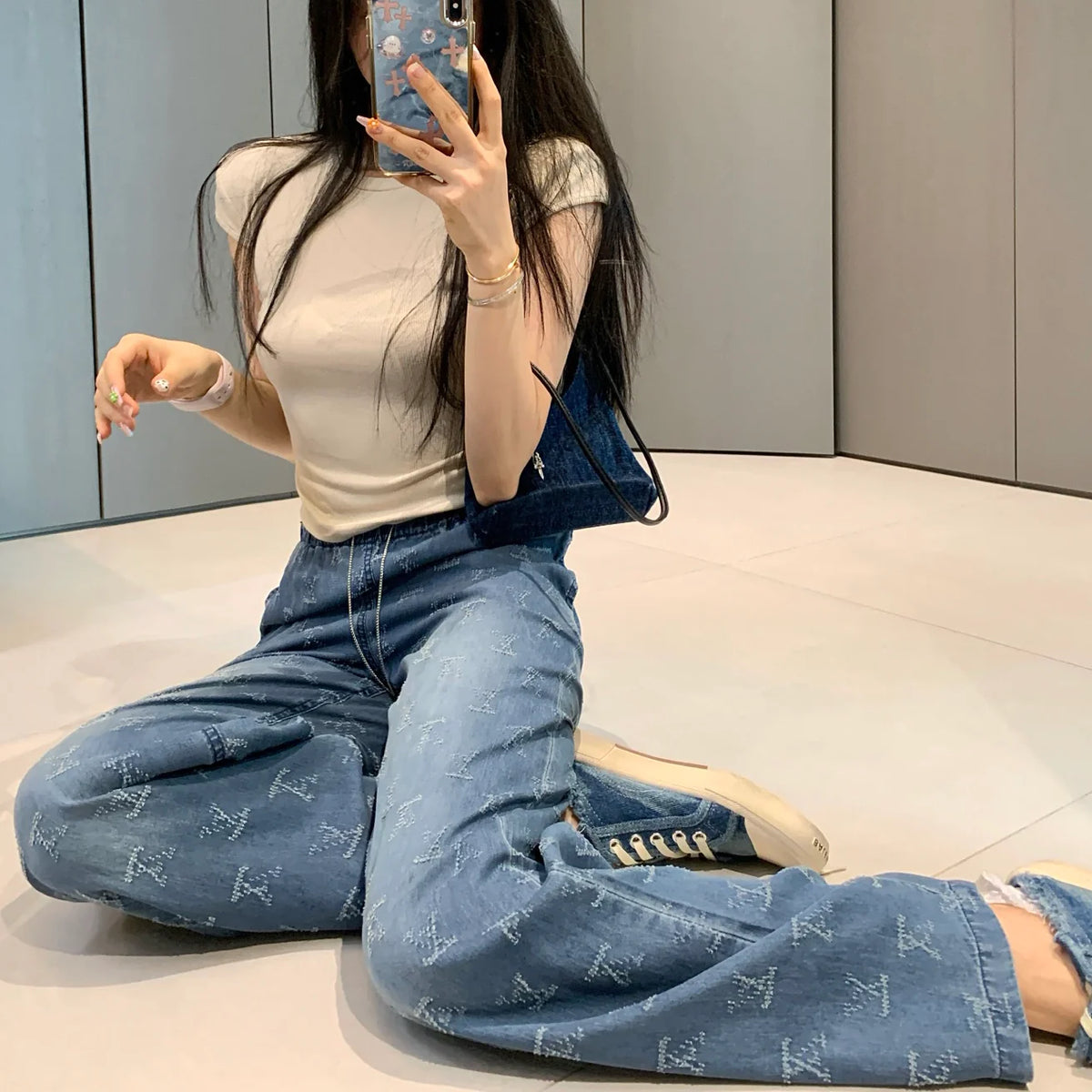 New fashion and versatile jeans 1025062307