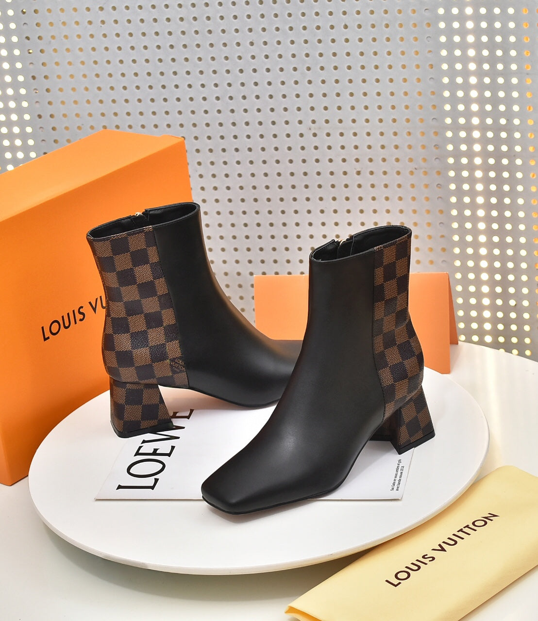 23 new autumn and winter all-match ankle boots XC0423072504