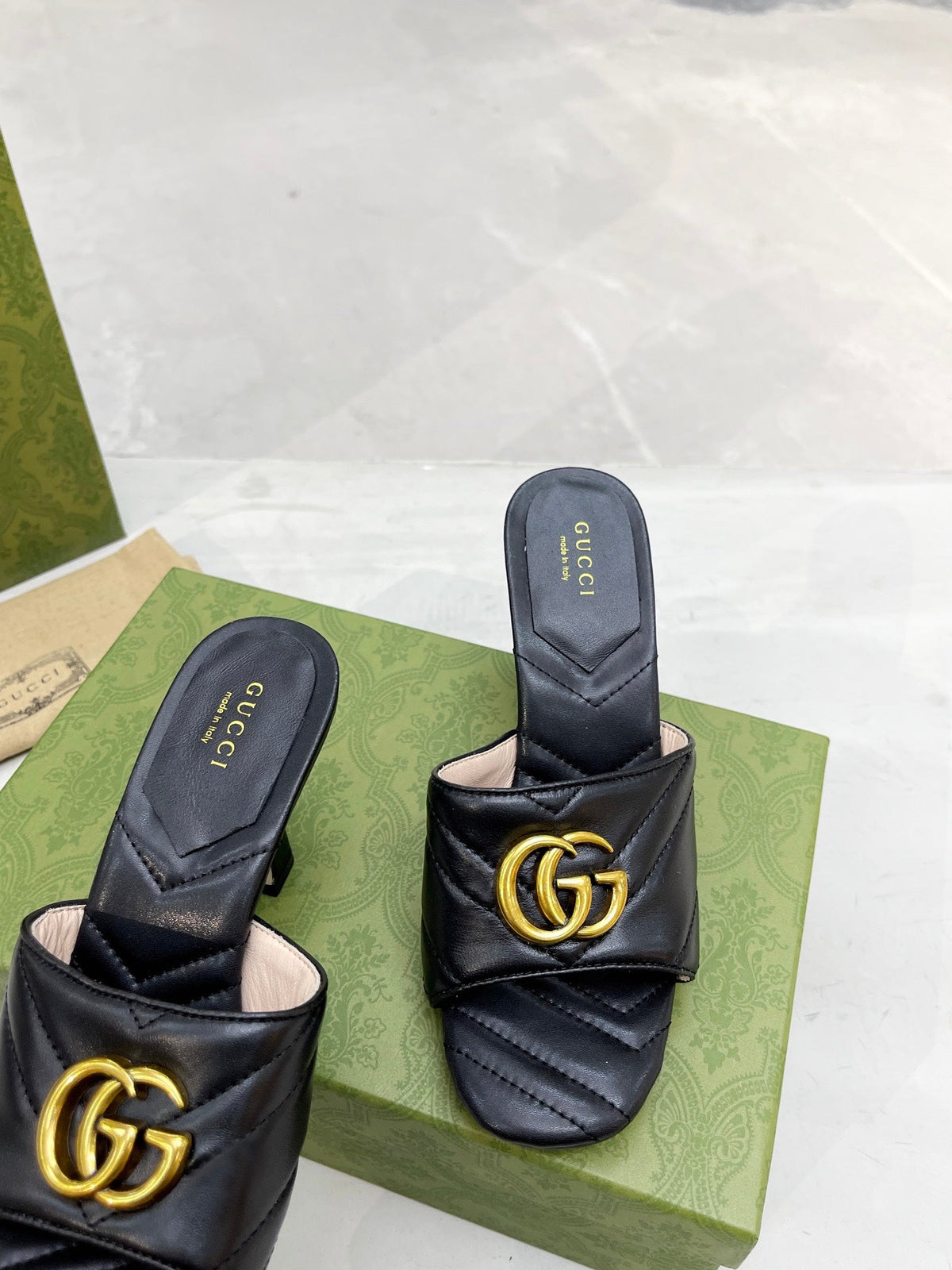 Double G Slide Sandal Chevron Matelasse 0425021702