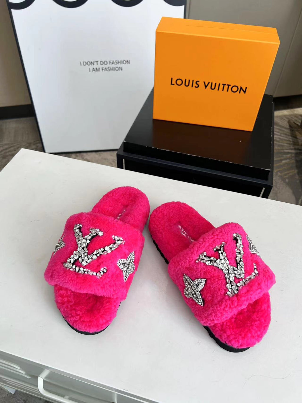 23 The most popular lambswool slippers in autumn and winter XC0423101606