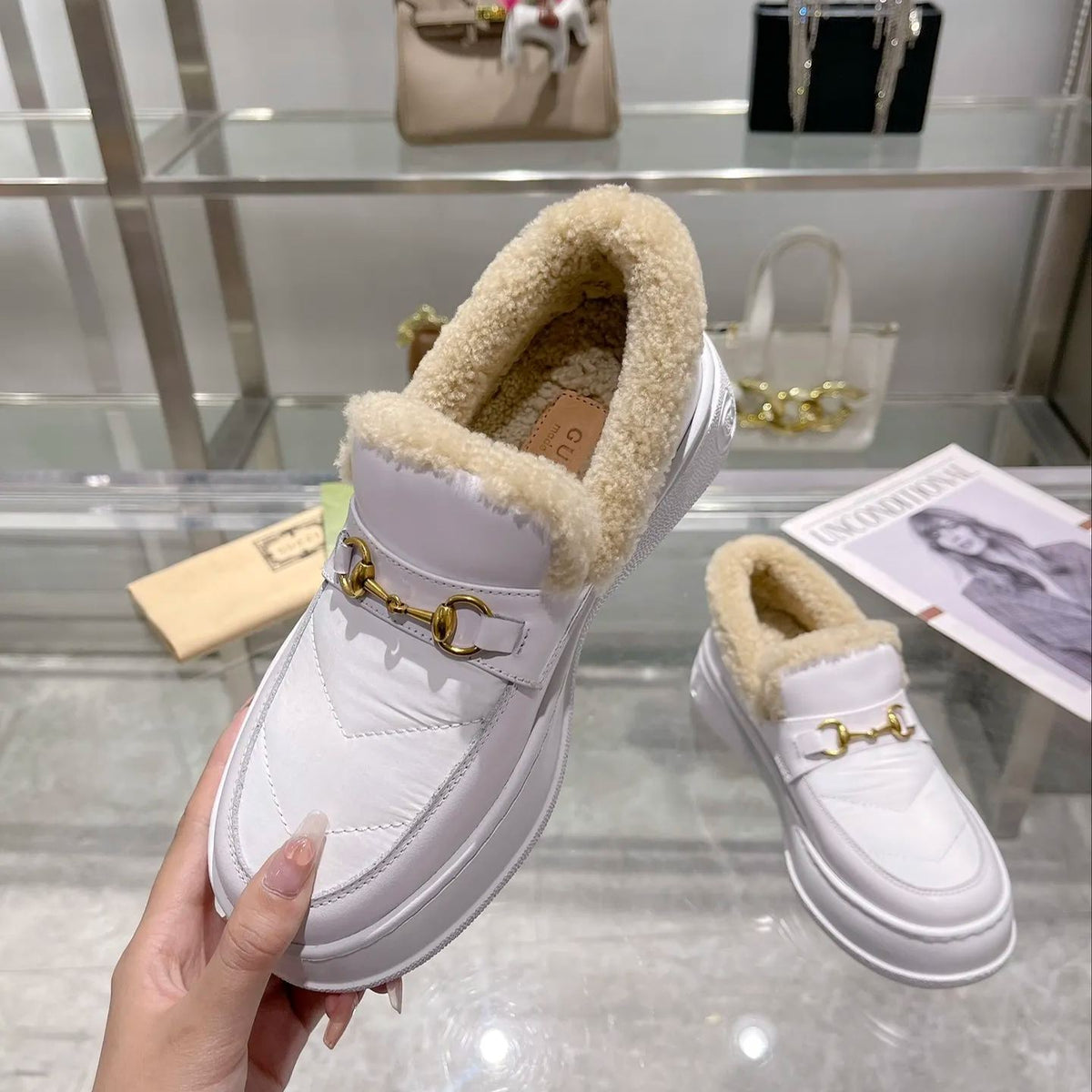 New G Paris Fashion Week sheepskin one-piece shallow snow boots XC0423101302