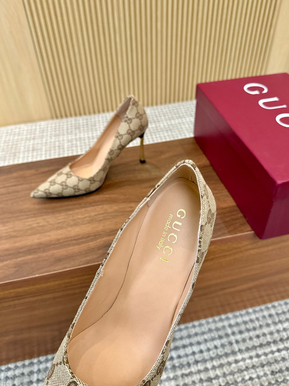 G Ladies Classic Luxury High Heels XC0426050801
