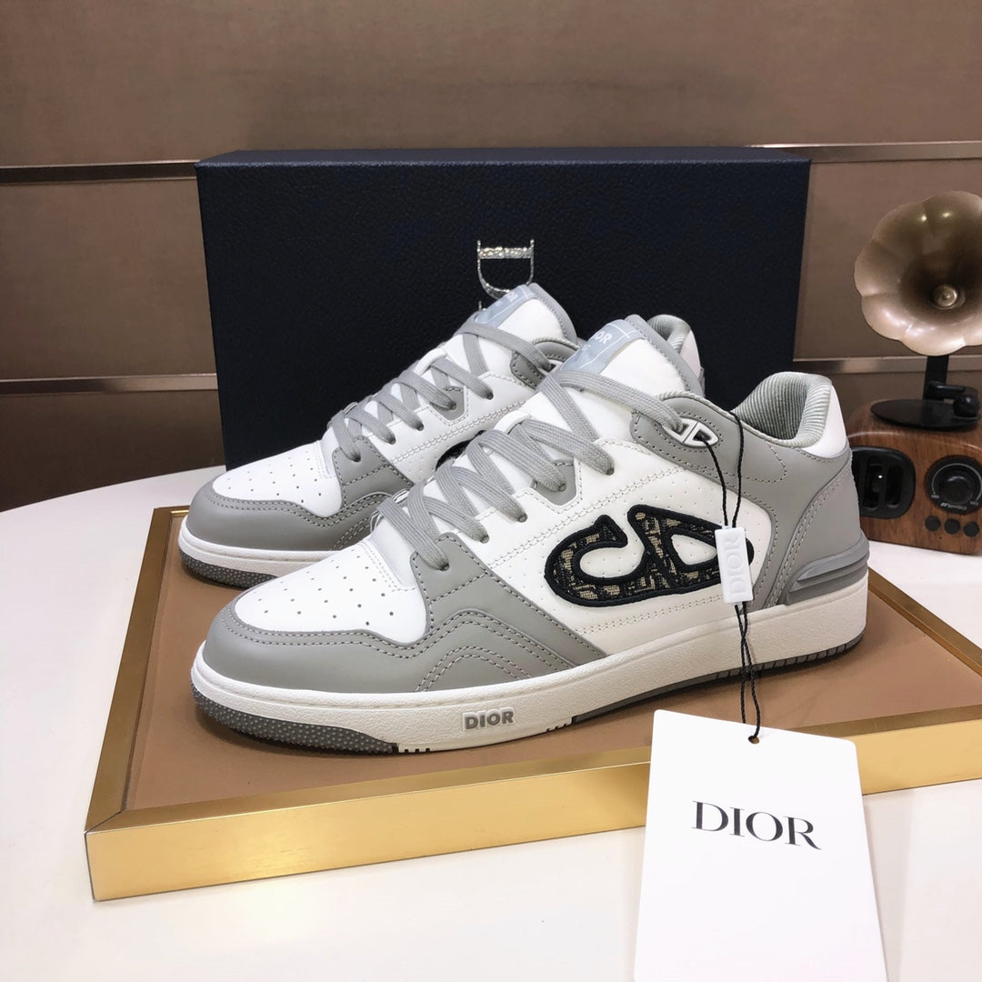 25 Luxury D Brand Casual Sneakers 0425102205
