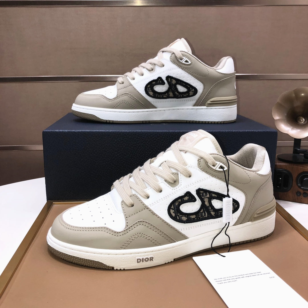 25 Luxury D Brand Casual Sneakers 0425102205