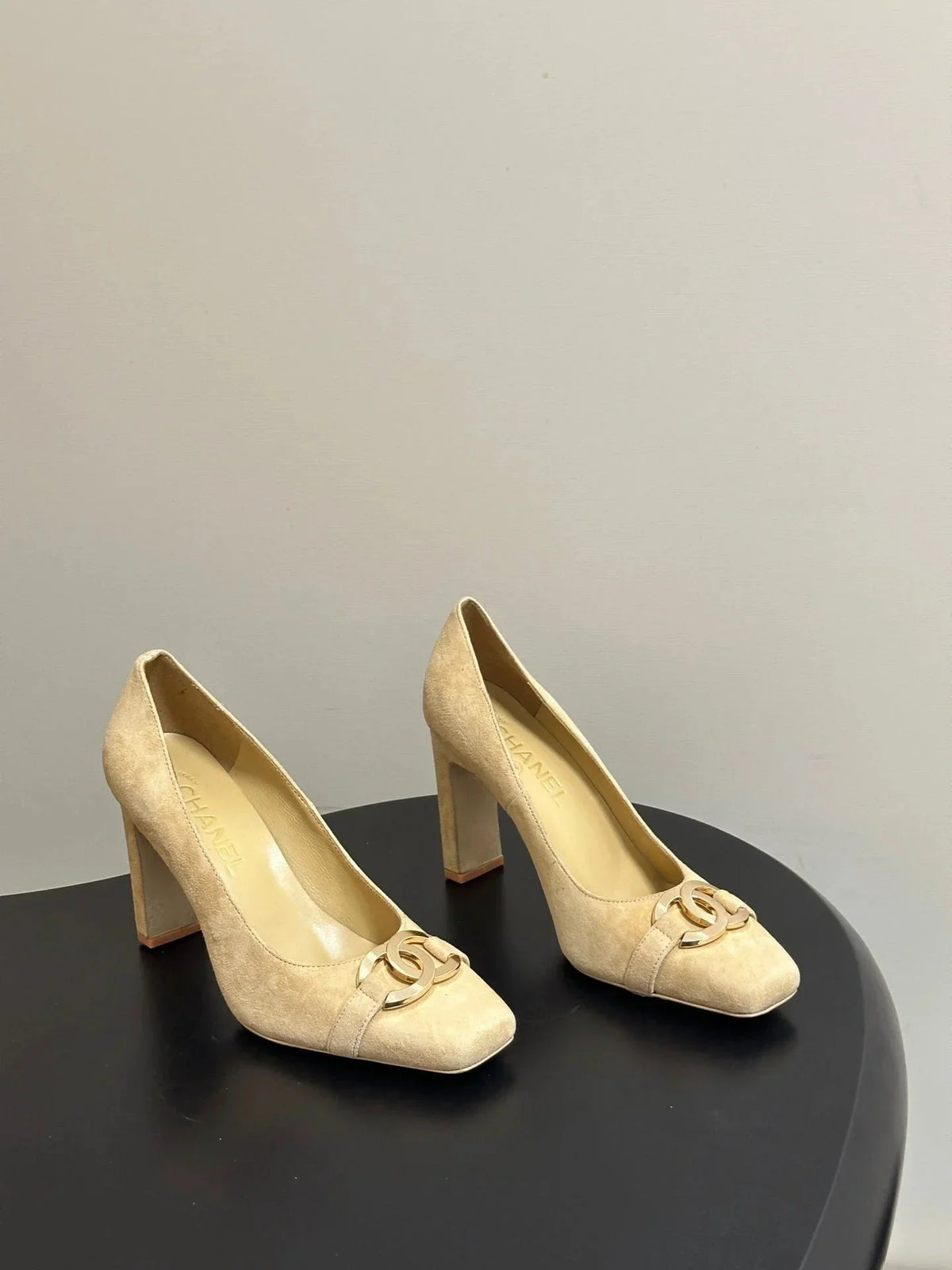 CHA  2026 Double C Metal Buckle High Heels Leather Sheepskin 834663