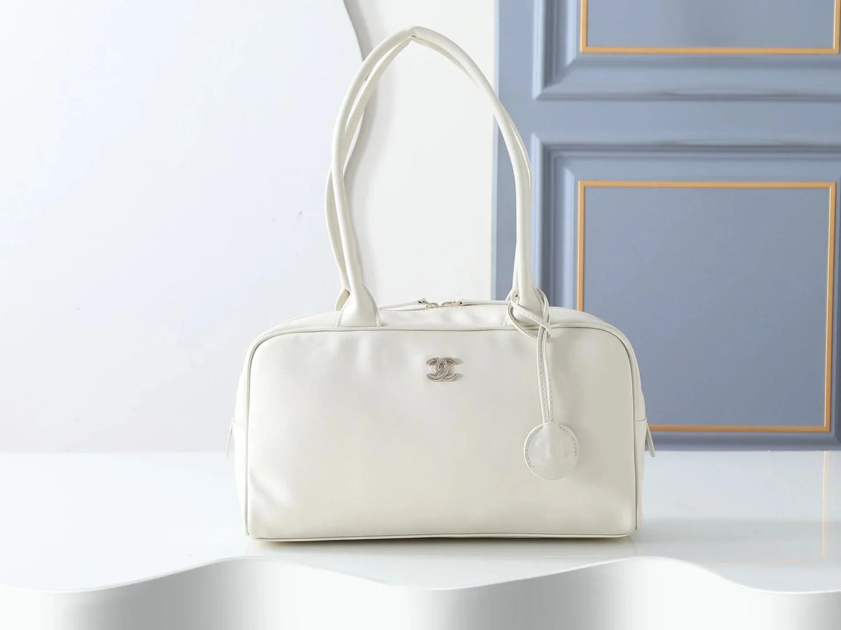 CHA  2026 Large Bowling Bag 35.5cm Suede And Calfskin