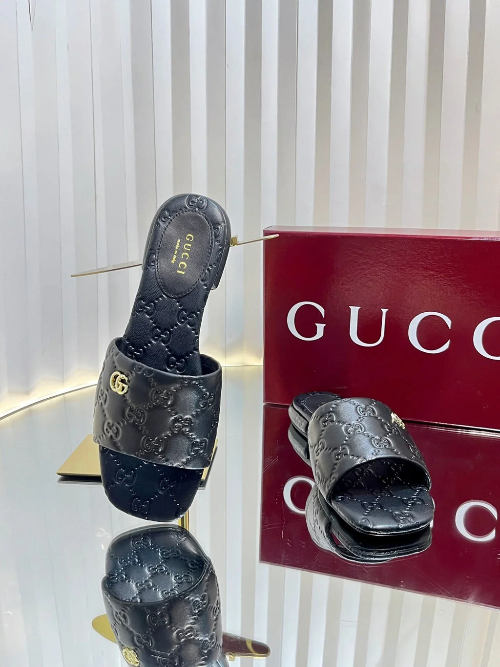 GC Double G Slide Sandals Embossed Leather 294636