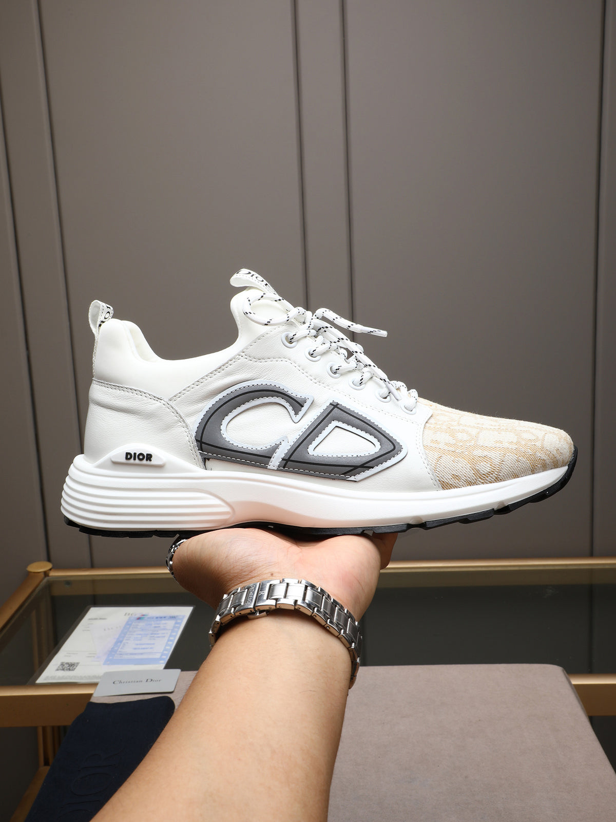 Classic Fashion Sneakers XC0425101302