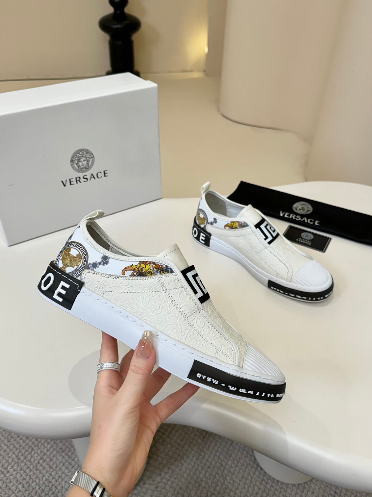VS NEW Casual Sneakers XC0426092807